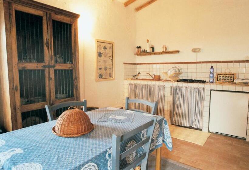 דירת חדר נוף לגינה, Fattoria La Capitana