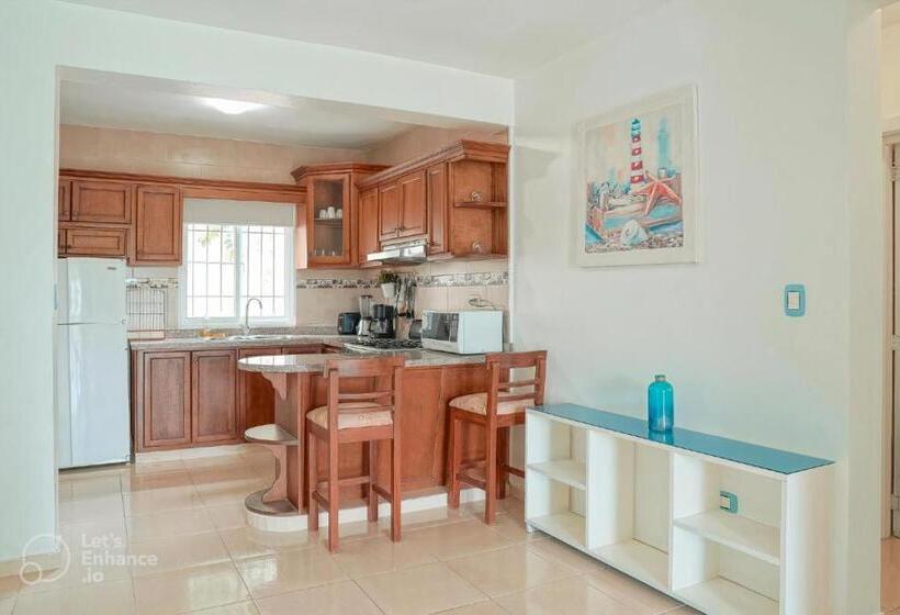 海の見える1ベッドルームアパートメント, Ria Aparta