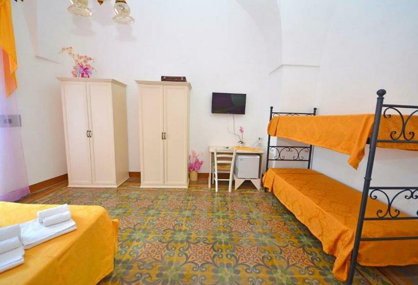 Четырехместный Номер Стандарт, Antica Terrazza