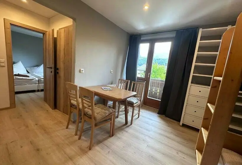 １ベッドルームアパートメント, Haus Tirol