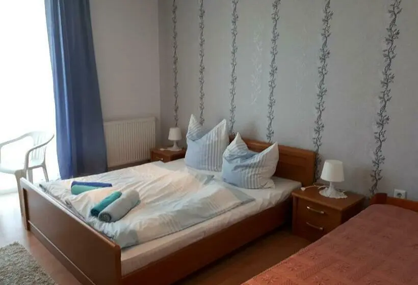 Deluxe-huone Parveke, Pension Asteria