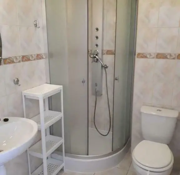 Huoneisto 1 Makuuhuone Parveke, Pension Asteria