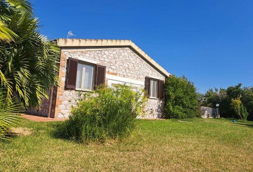 آپارتمان 1 خوابه, Agriturismo La Tortorella