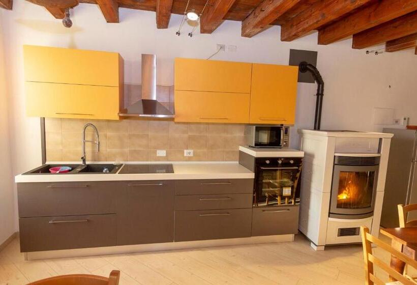 Номер Стандарт Трехместный, La Colomba B&b