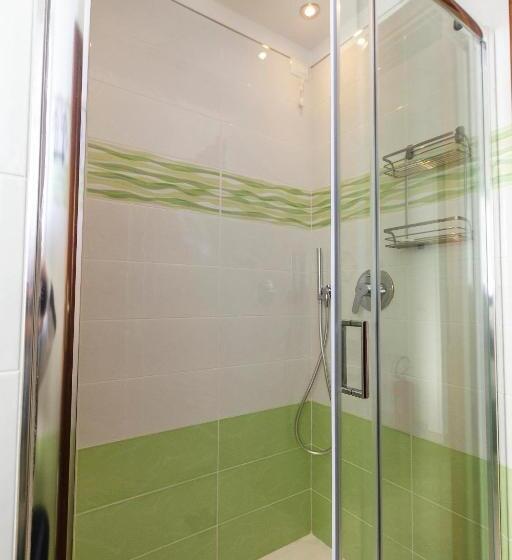 Номер Стандарт Трехместный, La Colomba B&b