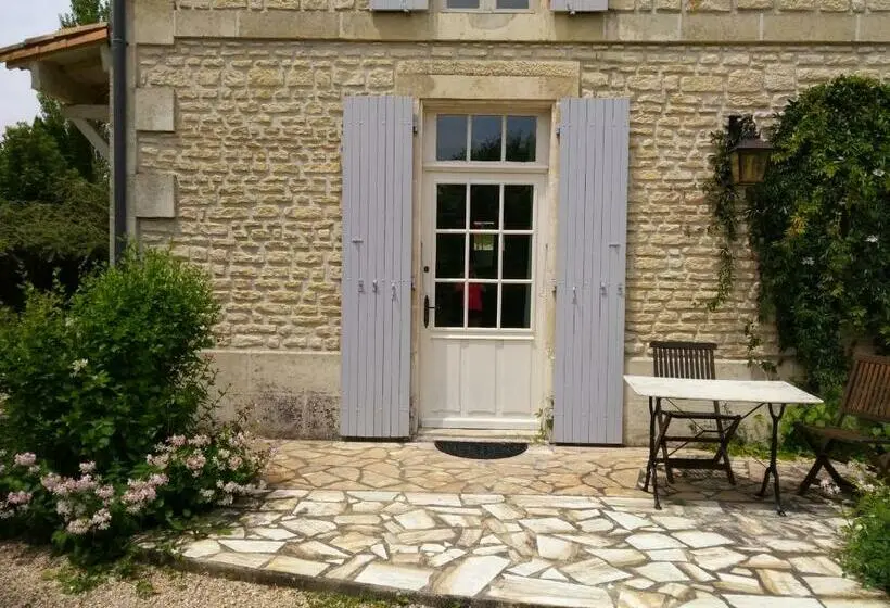 ファミリールーム, Le Logis De Vallans