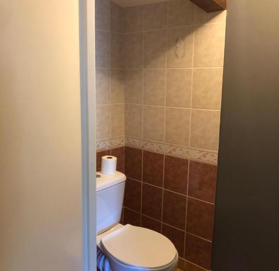 חדר משפחתי, Le Logis De Vallans