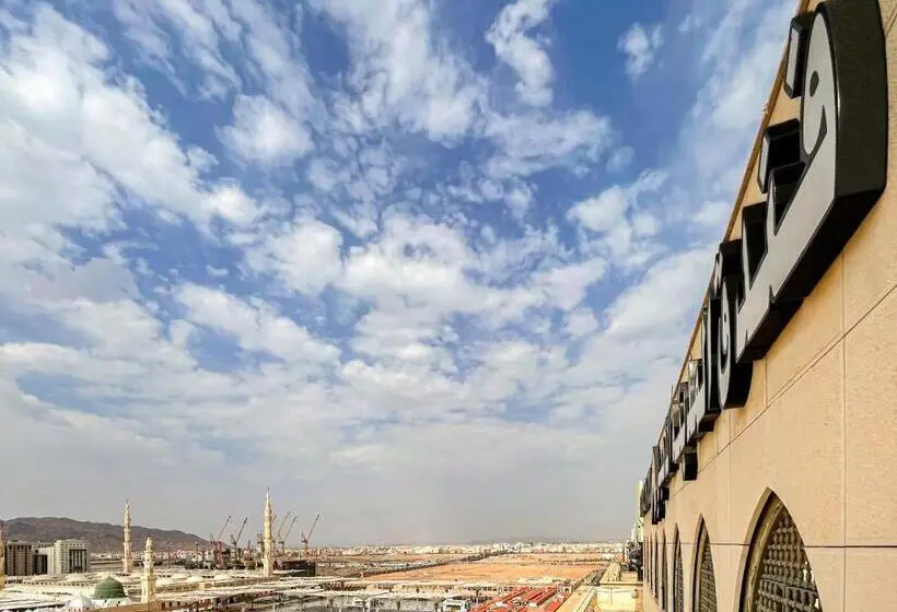 Standard Kolmen Hengen Huone, Al Madina Golden