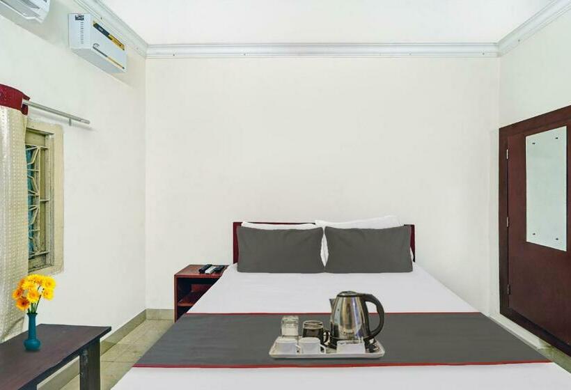 スタンダードルーム, Collection O Arn Guest House Near Chennai International Airport