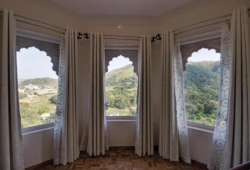 スーペリアールーム, Kumbhalgarh Fort Resort