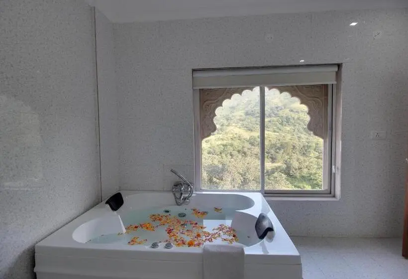マウンテンビュースイート, Kumbhalgarh Fort Resort