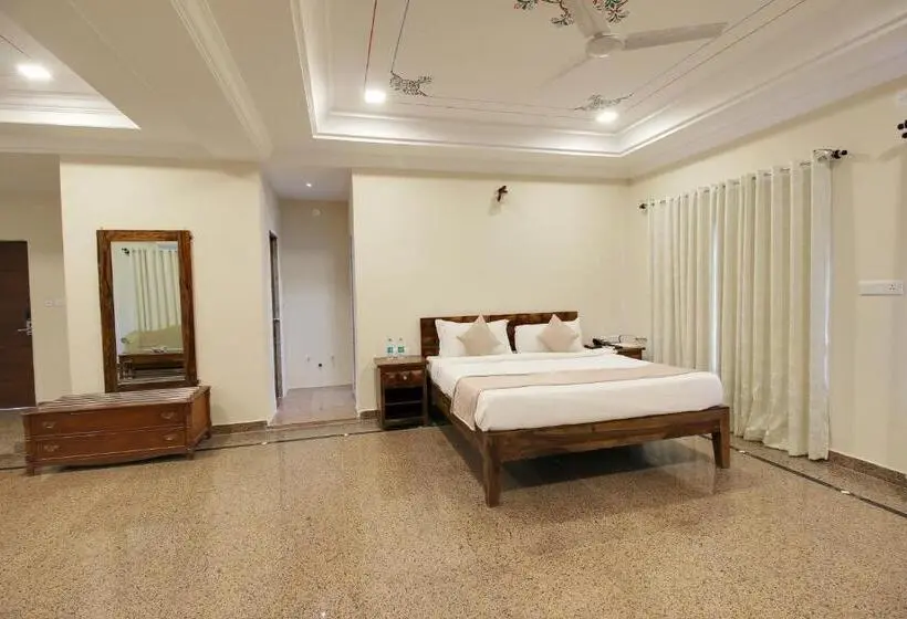 キングサイズベッドのスタンダードルーム, Kumbhalgarh Fort Resort