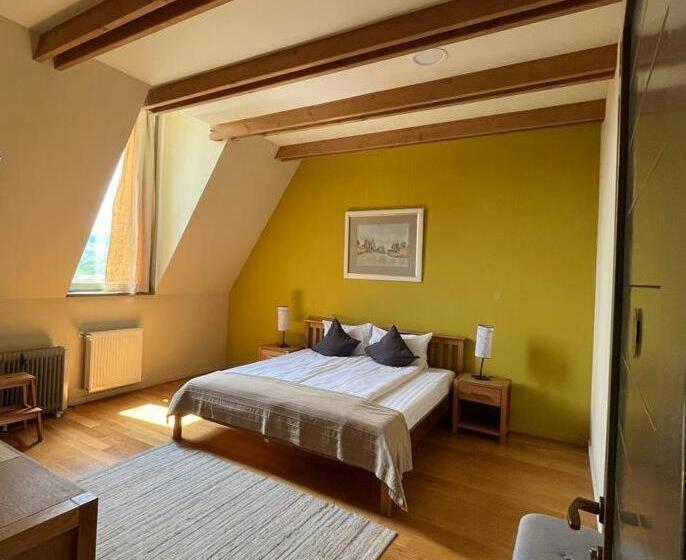 패밀리 스위트, Harmonia Mundi