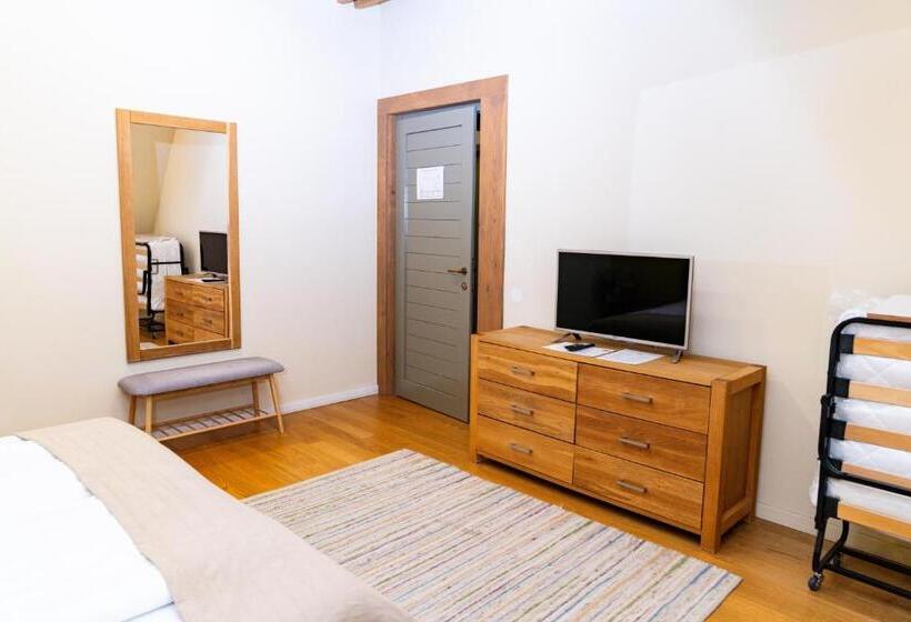 패밀리 스위트, Harmonia Mundi