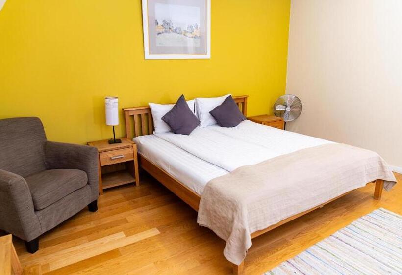 패밀리 스위트, Harmonia Mundi