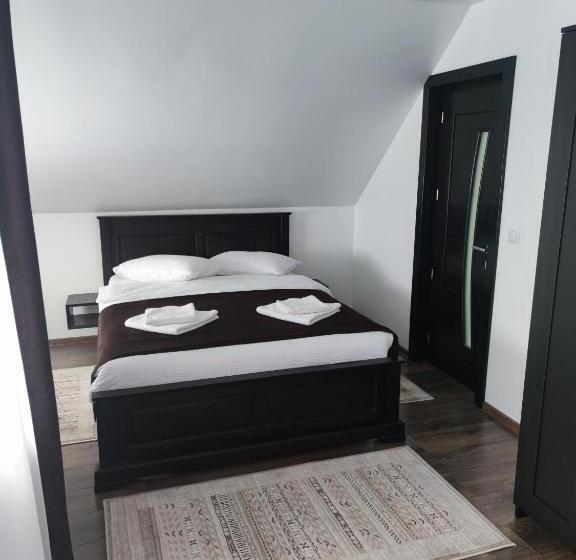 חדר דלוקס, Pensiunea Tincu