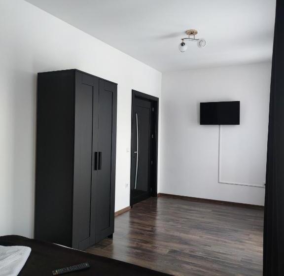 غرفة ديلوكس, Pensiunea Tincu