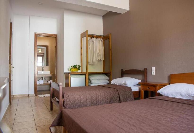 Номер Стандарт Трехместный, Cleopatra