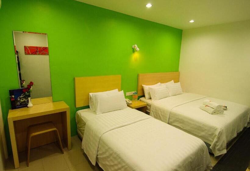 Трехместный Номер Superior, T Hotel Kuala Perlis