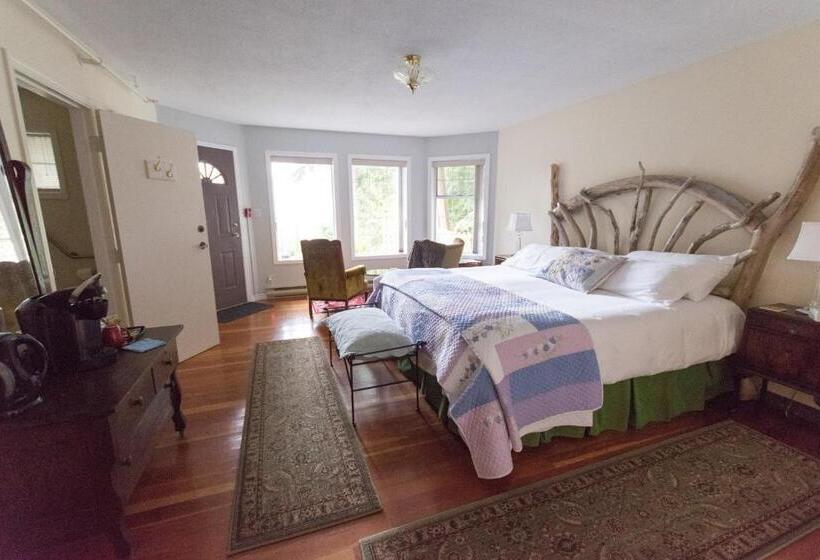 带大床的套房, Ocean Wilderness Inn