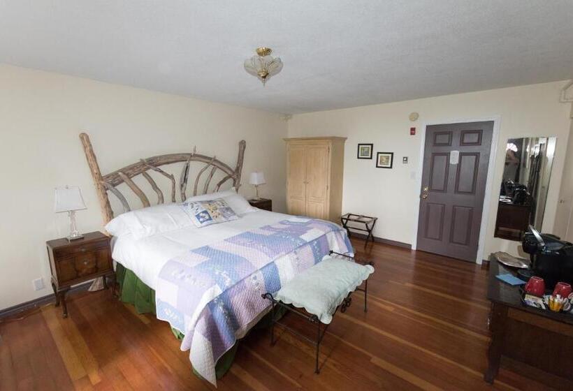 带大床的套房, Ocean Wilderness Inn