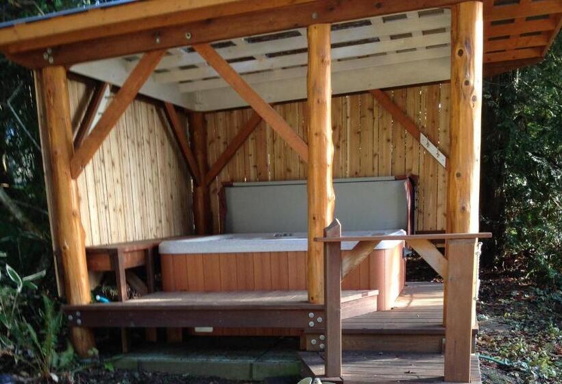 带大床的套房, Ocean Wilderness Inn