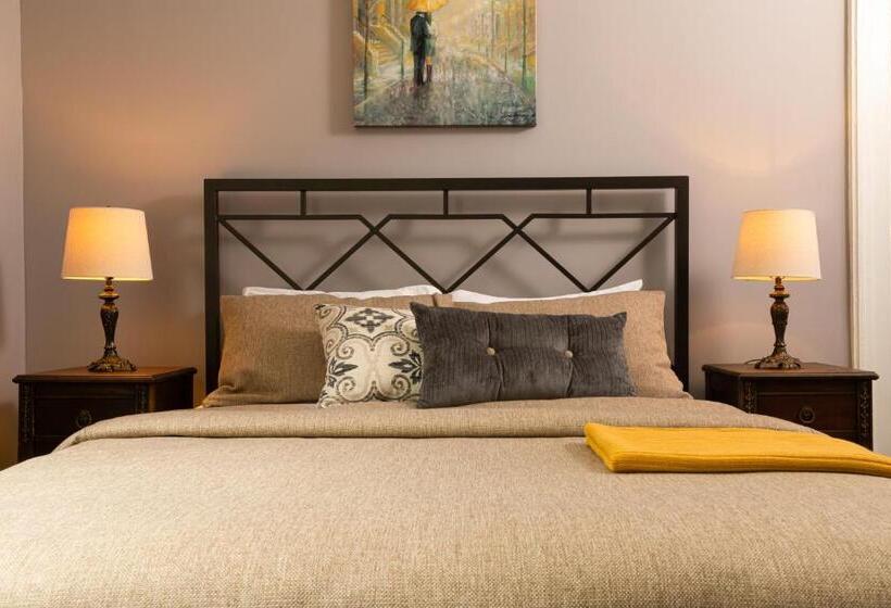 غرفة ديلوكس, Rosemont Inn