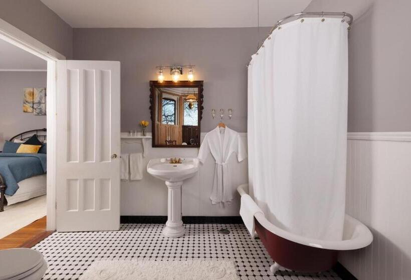 Стандартный Номер Кровать Кинг, Rosemont Inn