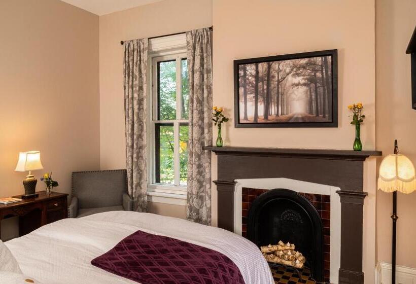 غرفة إقتصادية, Rosemont Inn