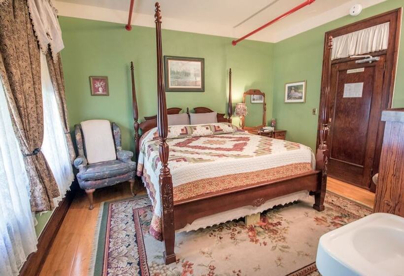 غرفة قياسية سرير مزدوج, Edgewater