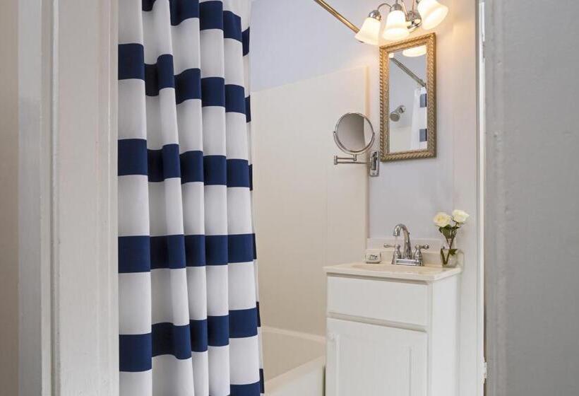 סוויטת 2 חדרי שינה, Brewster House Bed & Breakfast