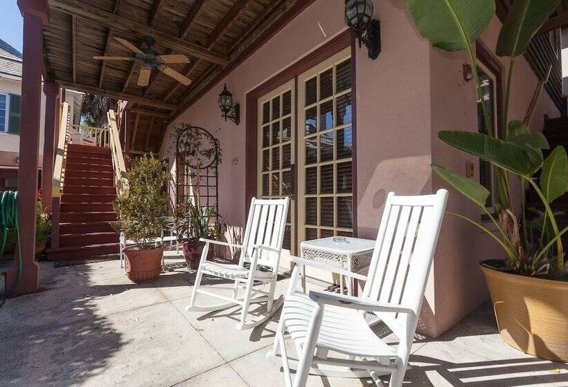 1 Yatak Odalı Ev, Casa De Solana Bed And Breakfast