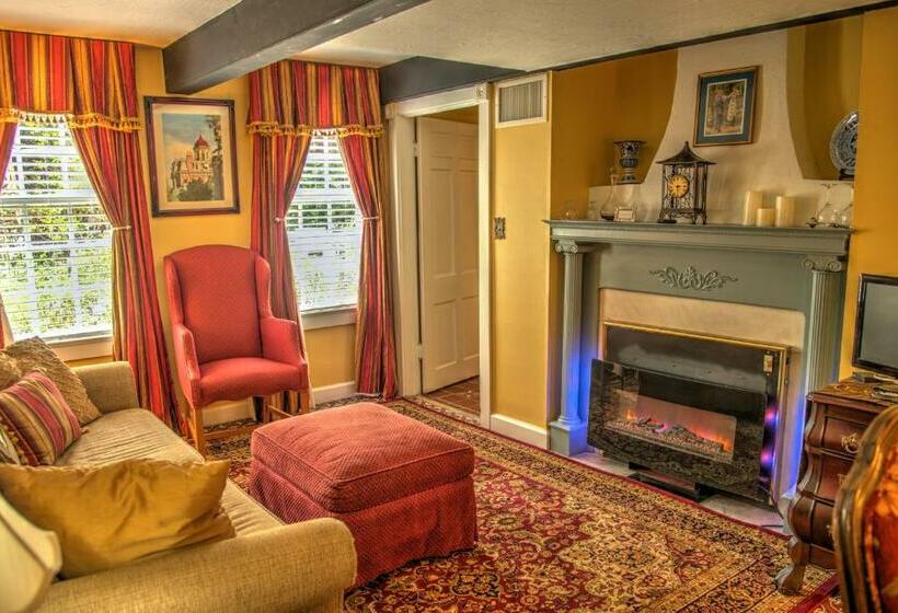 Suite Queen Bed, Casa De Solana Bed And Breakfast