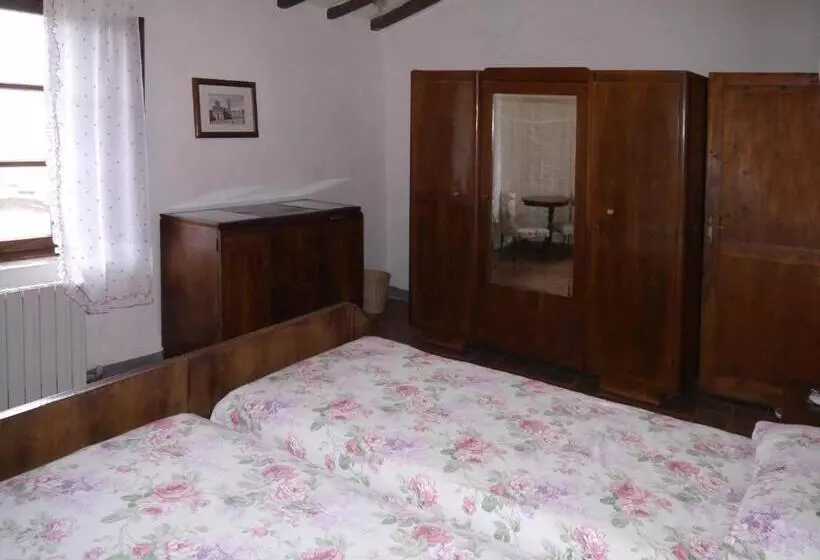３ベッドルームアパートメント, Castello Di Montalto