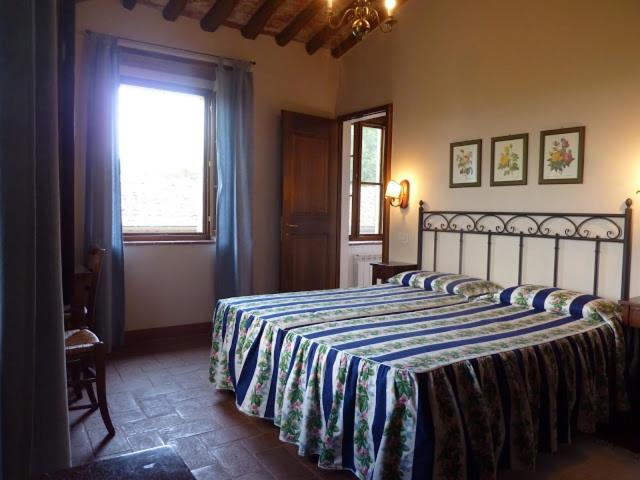 آپارتمان 4 خوابه, Castello Di Montalto