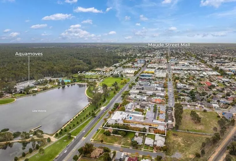 آپارتمان 1 خوابه با چشم‌انداز باغ, Central Shepparton Apartments