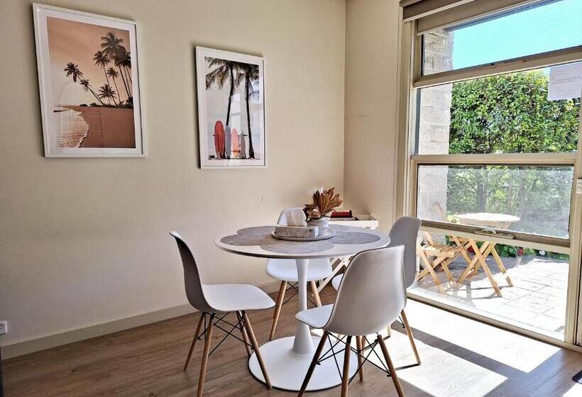 آپارتمان لوکس 2 خوابه, Central Shepparton Apartments