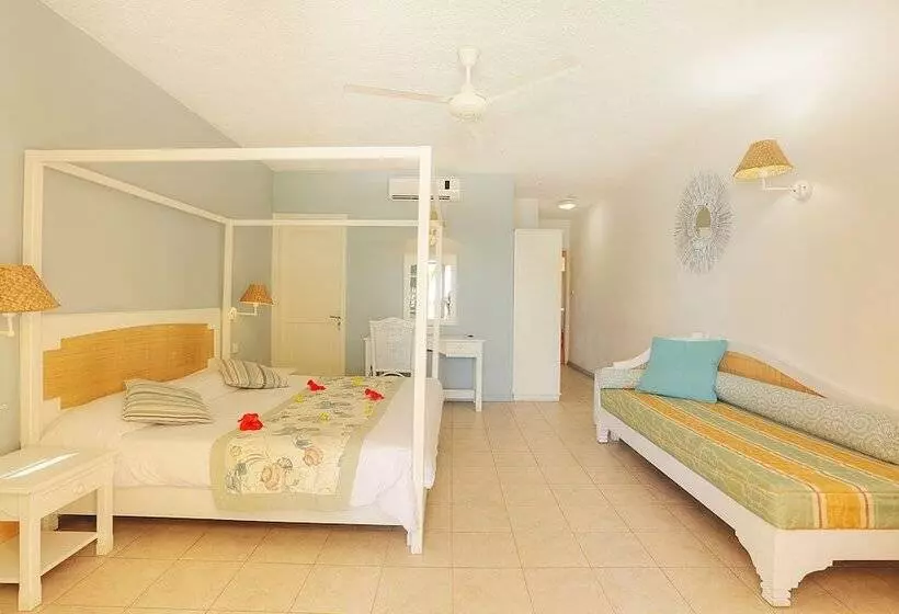 اتاق سوپریور با چشمانداز دریا, Cocotiers Hotel – Rodrigues