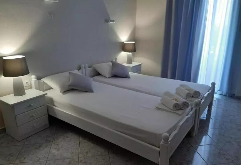 اتاق سوپریور با چشم‌انداز دریا, Agia Roumeli