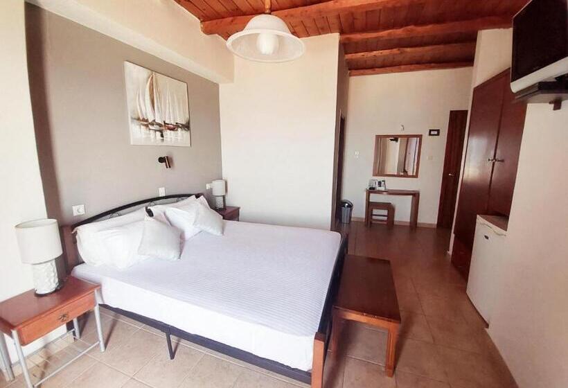 חדר סופריור, Agia Roumeli