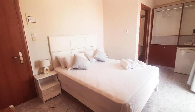 חדר סטנדרט נוף לים עם מרפסת, Agia Roumeli