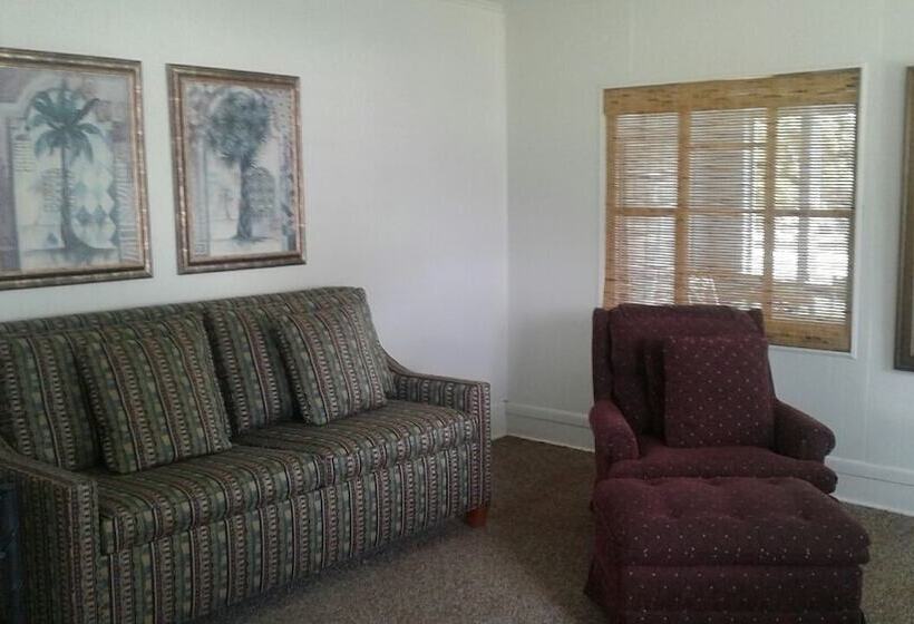 منزل غرفة نوم واحدة, Big River Marina & Lodge