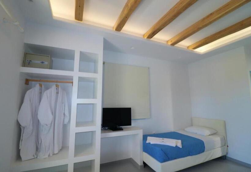 带海景的标准工作室, Coralli Beach Apartments