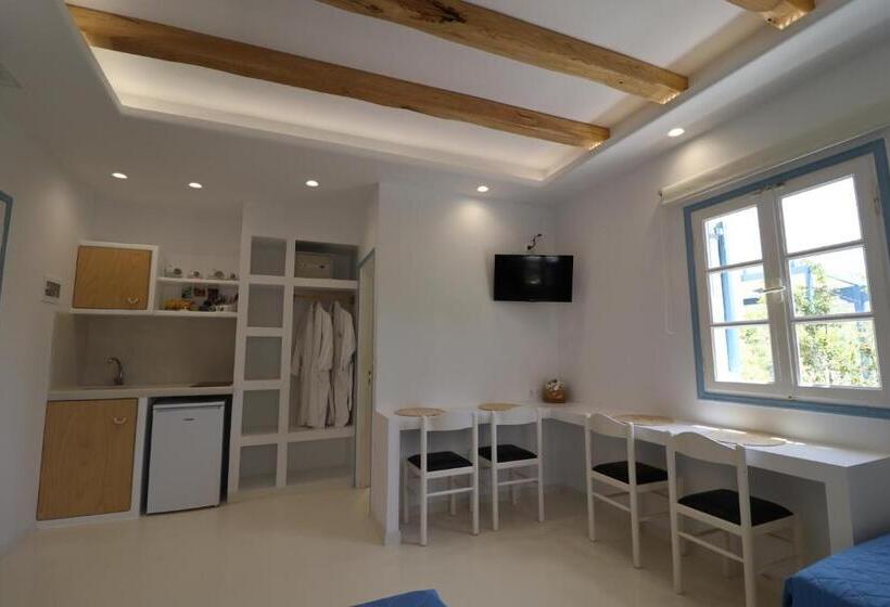 带海景的标准工作室, Coralli Beach Apartments