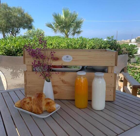 带海景的标准工作室, Coralli Beach Apartments