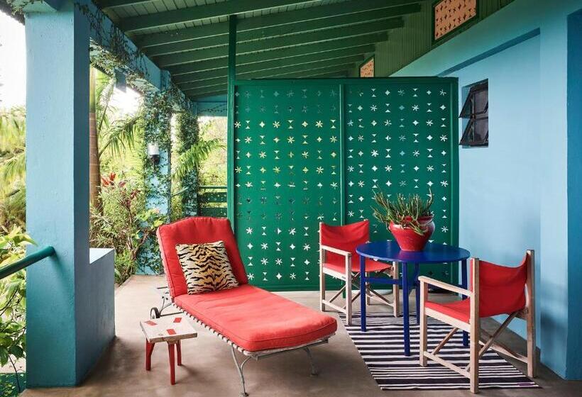 اتاق استاندارد با تخت بزرگ, Golden Rock Nevis