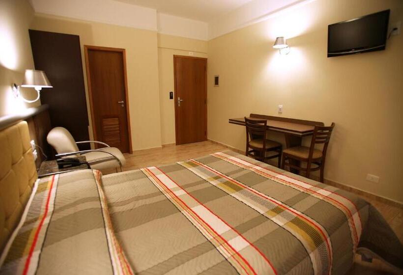 اتاق استاندارد یک نفره, Soneca Plaza