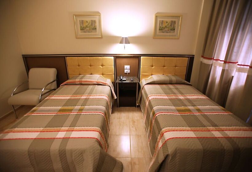 اتاق استاندارد, Soneca Plaza