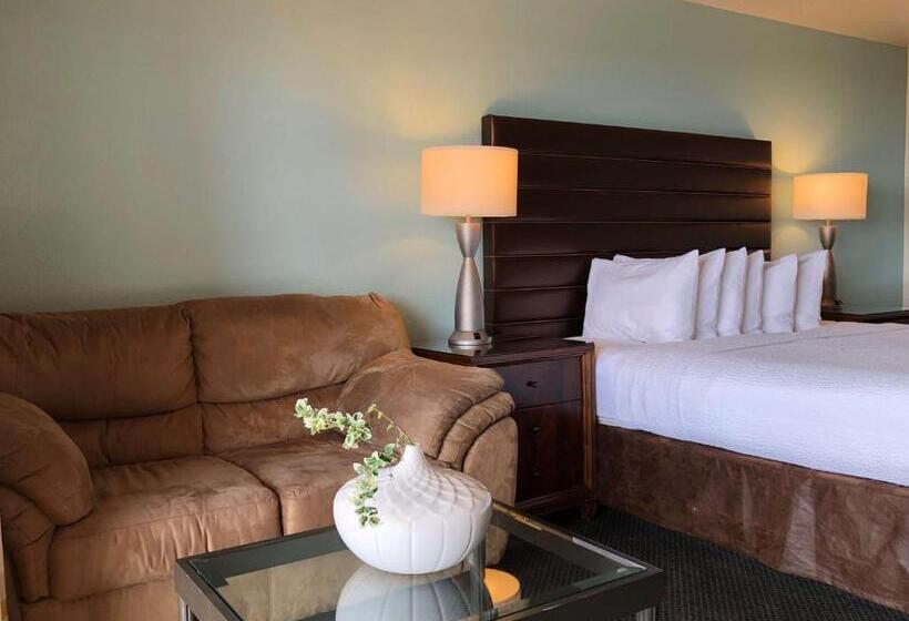 Номер Deluxe Кровать Кинг, Surestay Plus Hotel By Best Western Gold Beach