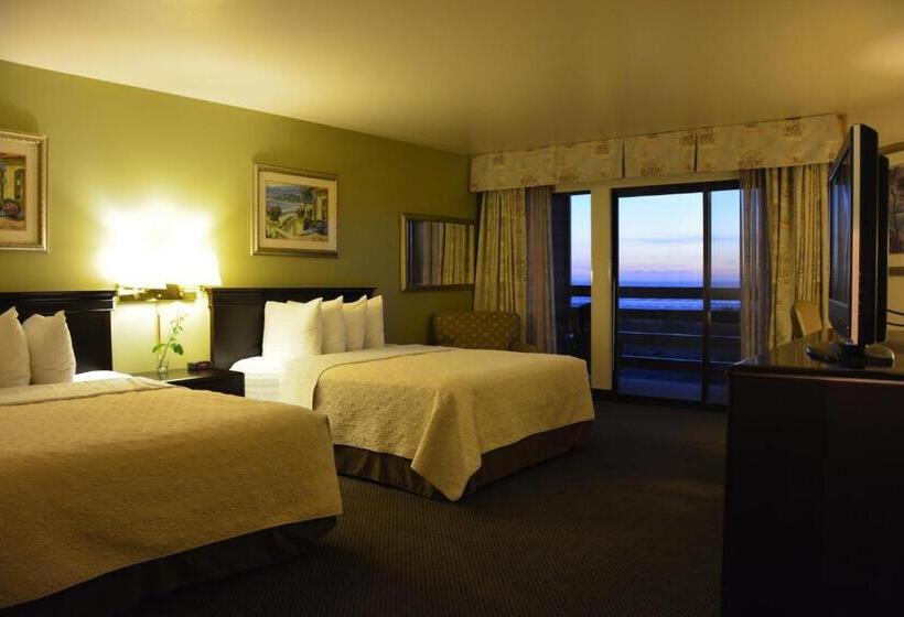 带特大床的标准间, Surestay Plus Hotel By Best Western Gold Beach